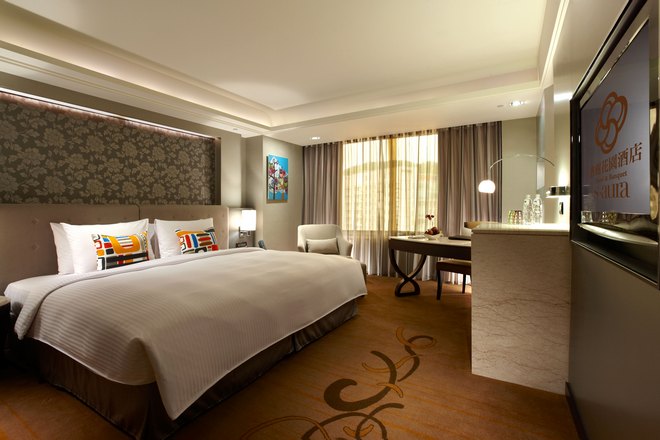 S-aura hotel & BanquetLuxury room